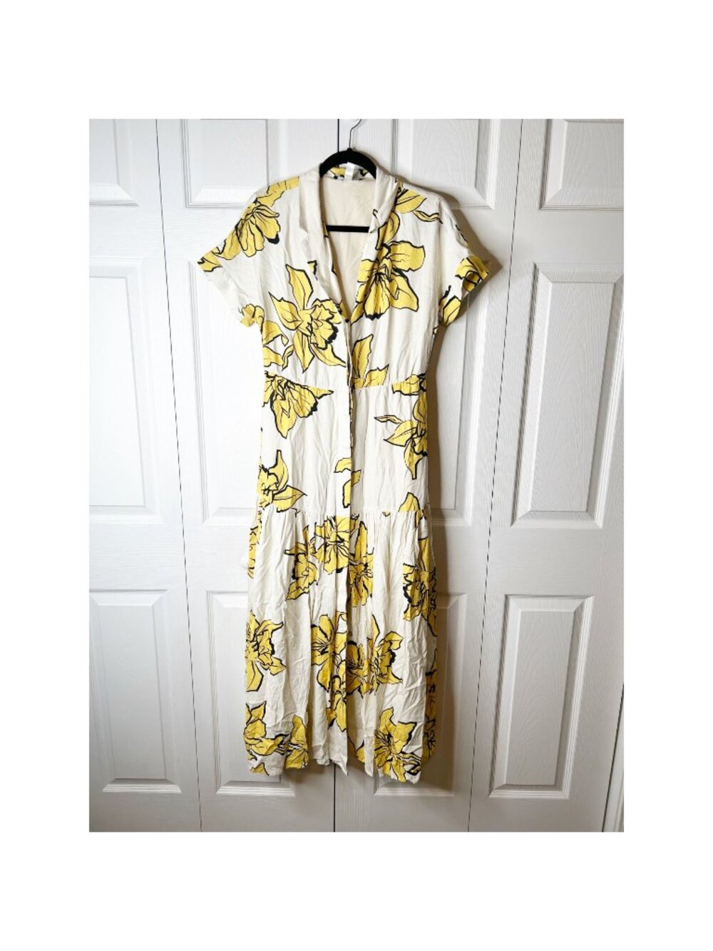 Slate & Willow Floral White Yellow Short Sleeve Shirt Dress Women's Size Medium